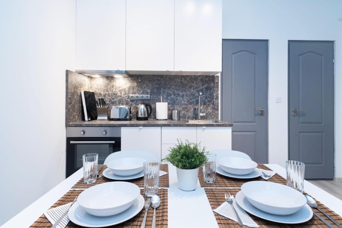 Ideal New Apartment In The Center ブダペスト エクステリア 写真