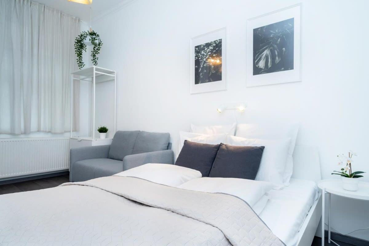 Ideal New Apartment In The Center ブダペスト エクステリア 写真